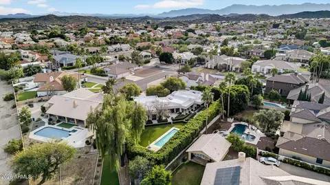 View/Area - 3404 E Piro Ct, Phoenix, AZ 85044 photo 3 of 5
