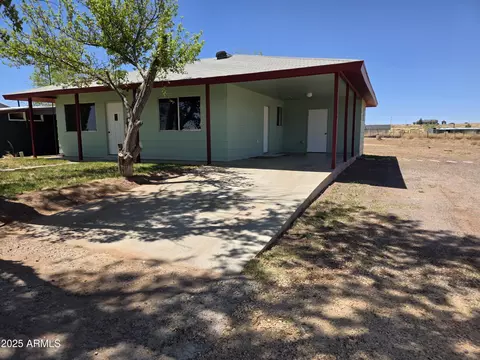 610 S 11th Pl W, Saint Johns, AZ 85936