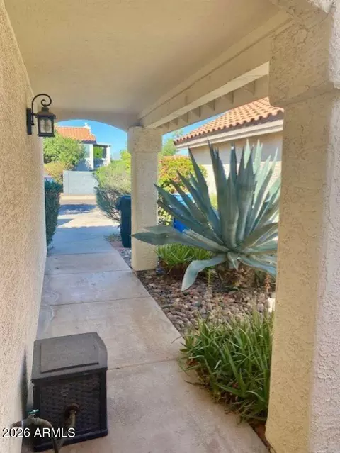 Exterior - 2255 E Santa Rosa Dr, Gilbert, AZ 85234 photo 3 of 4