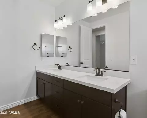 Bath - 227 E Beatryce St, Tempe, AZ 85288 photo 8 of 8