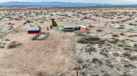 6557 N Kings Hwy, Douglas, AZ 85607