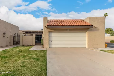 3345 E University Dr #32, Mesa, AZ 85213