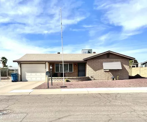 938 S Palo Verde Dr, Apache Junction, AZ 85120