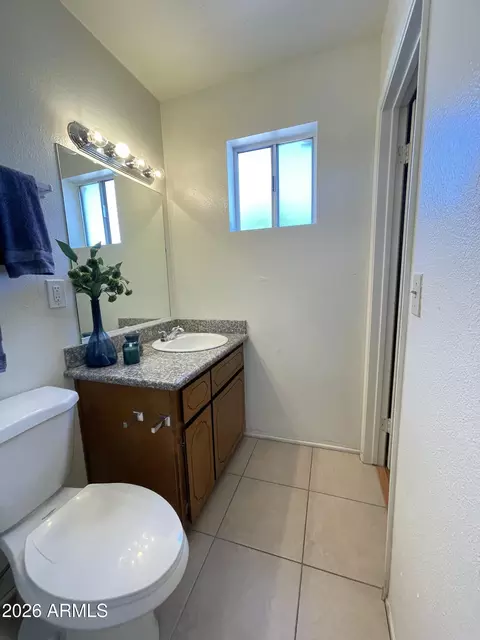 Bath - 938 S Palo Verde Dr, Apache Junction, AZ 85120 photo 3 of 4