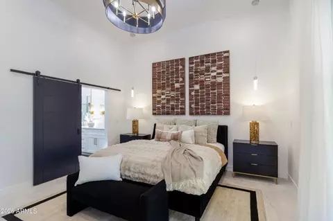 Bedroom - 3034 E Stella Ln, Phoenix, AZ 85016 photo 1 of 2