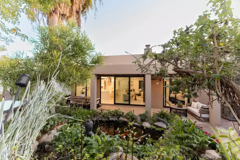 Exterior - 3034 E Stella Ln, Phoenix, AZ 85016 photo 6 of 11