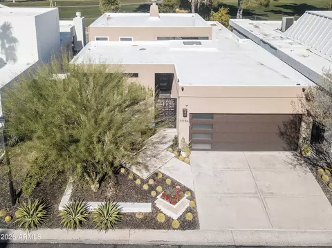 Exterior - 3034 E Stella Ln, Phoenix, AZ 85016 photo 11 of 11
