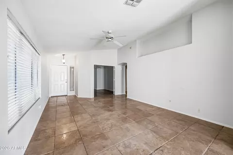 Living - 3930 E Wescott Dr, Phoenix, AZ 85050 photo 2 of 4