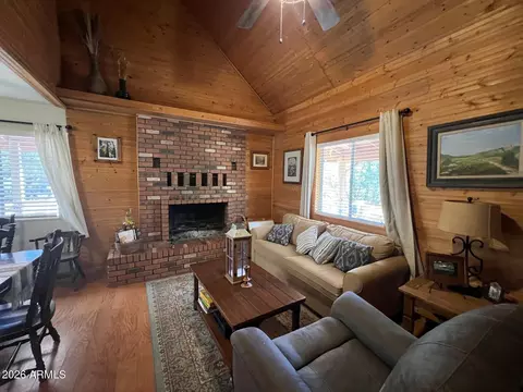 Living - 691 N Pyle Ranch Rd, Payson, AZ 85541 photo 1 of 2