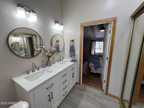 Bath - 691 N Pyle Ranch Rd, Payson, AZ 85541 photo 5 of 5