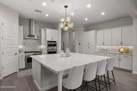 Kitchen - 5954 E Cat Balue Dr, Phoenix, AZ 85054 photo 2 of 3