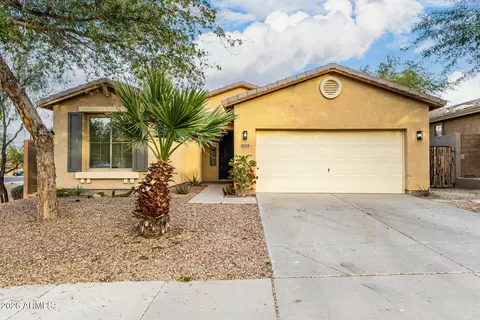 8205 S 23rd Pl, Phoenix, AZ 85042