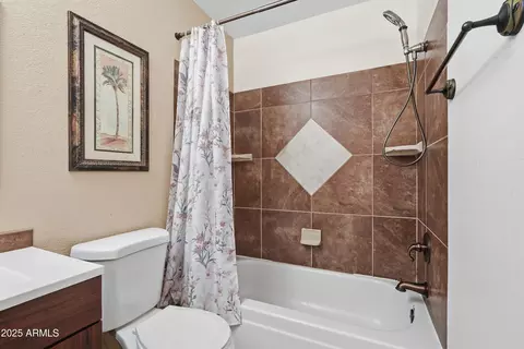 Bath - 953 E Hackamore St, Mesa, AZ 85203 photo 4 of 4