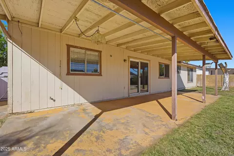 Exterior - 953 E Hackamore St, Mesa, AZ 85203 photo 5 of 9