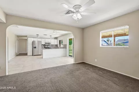 Living - 953 E Hackamore St, Mesa, AZ 85203 photo 2 of 7