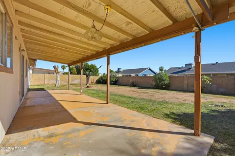Exterior - 953 E Hackamore St, Mesa, AZ 85203 photo 4 of 9