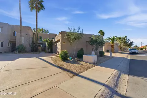 Exterior - 4019 E Charter Oak Rd, Phoenix, AZ 85032 photo 8 of 8