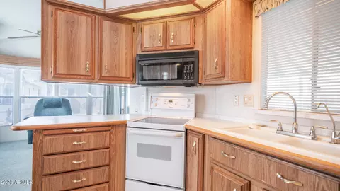 232 Aquamarine Dr #232, Apache Junction, AZ 85119 photo 16