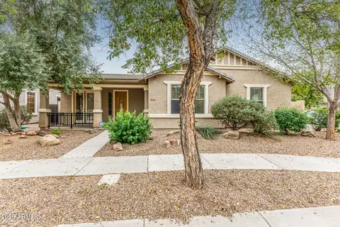 1694 S Rochester Dr, Gilbert, AZ 85295