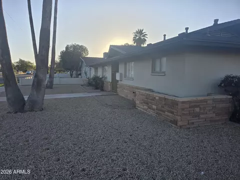 2101 E Osborn Rd, Phoenix, AZ 85016