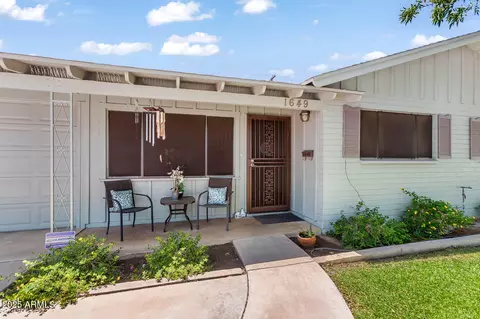 Exterior - 1649 E Dana Ave, Mesa, AZ 85204 photo 5 of 6