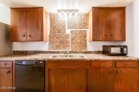 Kitchen - 1649 E Dana Ave, Mesa, AZ 85204 photo 3 of 5