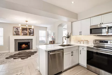 Kitchen - 4758 E Charleston Ave, Phoenix, AZ 85032 photo 4 of 4