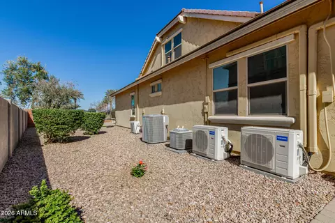 Exterior - 4210 E Dwayne St, Gilbert, AZ 85295 photo 5 of 9