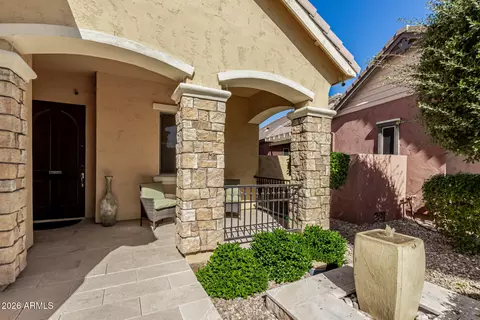 Exterior - 4210 E Dwayne St, Gilbert, AZ 85295 photo 3 of 9