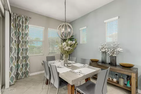Dining - 4210 E Dwayne St, Gilbert, AZ 85295 photo 2 of 2