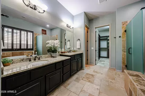Bath - 2320 E Allen St, Phoenix, AZ 85042 photo 3 of 6