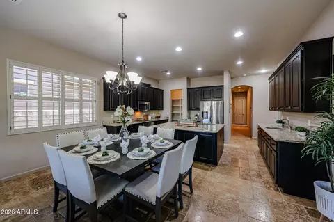 Dining - 2320 E Allen St, Phoenix, AZ 85042 photo 4 of 4