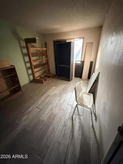 8057 W Pierson St, Phoenix, AZ 85033 photo 8