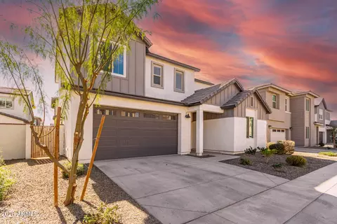 Exterior - 9231 E Sequence Ave, Mesa, AZ 85212 photo 2 of 11