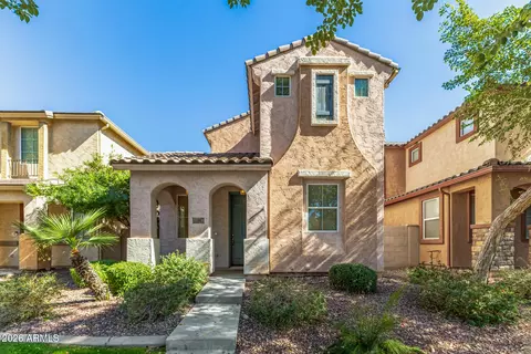 11 N 88th Dr, Tolleson, AZ 85353