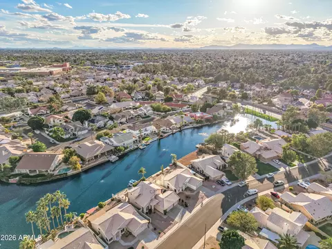 View/Area - 1125 E Artesian Way, Gilbert, AZ 85234 photo 9 of 13