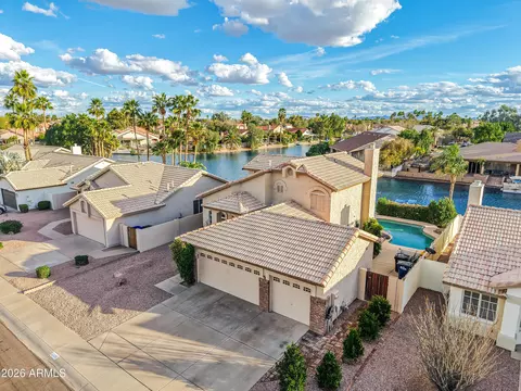 View/Area - 1125 E Artesian Way, Gilbert, AZ 85234 photo 4 of 13