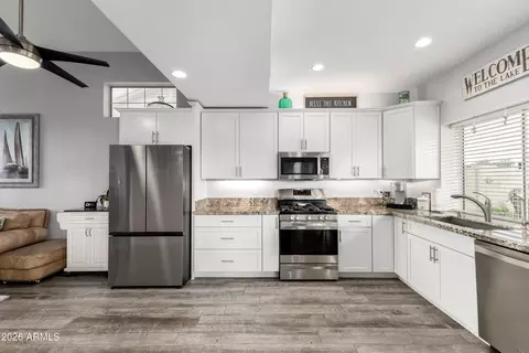 Kitchen - 1125 E Artesian Way, Gilbert, AZ 85234 photo 1 of 1