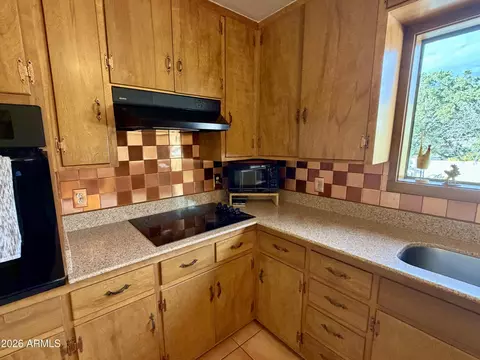 Kitchen - 104 Locklin Ave # D, Bisbee, AZ 85603 photo 2 of 2