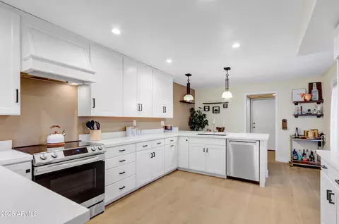 1656 N Ventura Ln, Tempe, AZ 85288