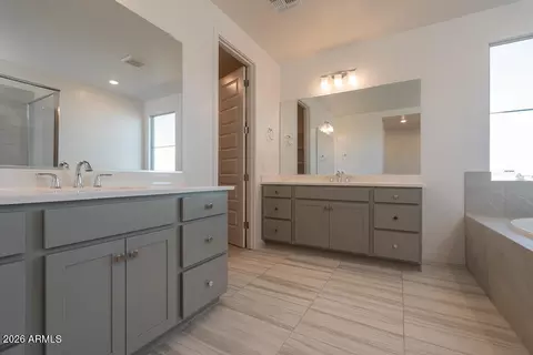 Bath - 5857 S Granite St, Gilbert, AZ 85298 photo 1 of 4