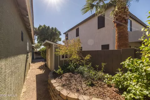 Exterior - 9722 E Lobo Ave, Mesa, AZ 85209 photo 10 of 13