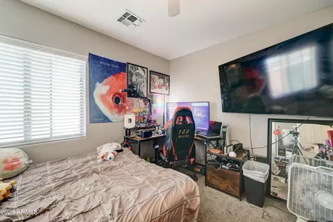 Bedroom - 6248 S 16th Dr, Phoenix, AZ 85041 photo 5 of 8