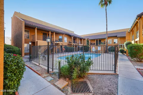 1831 W Mulberry Dr #220, Phoenix, AZ 85015