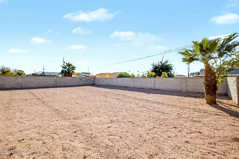 Exterior - 1509 W Pepper Pl, Mesa, AZ 85201 photo 3 of 4