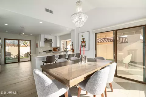 9993 E Fanfol Dr, Scottsdale, AZ 85258