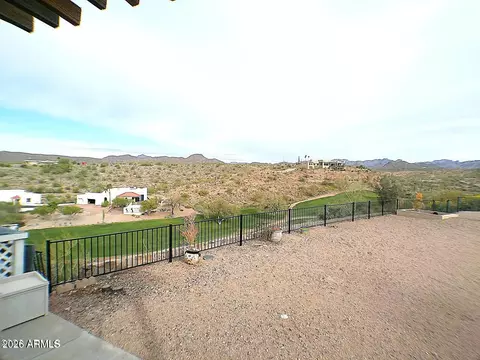 1070 N Queen Mary Way, Queen Valley, AZ 85118