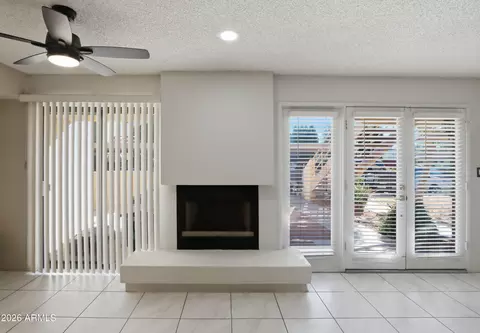 1832 N 52nd St #104, Phoenix, AZ 85008