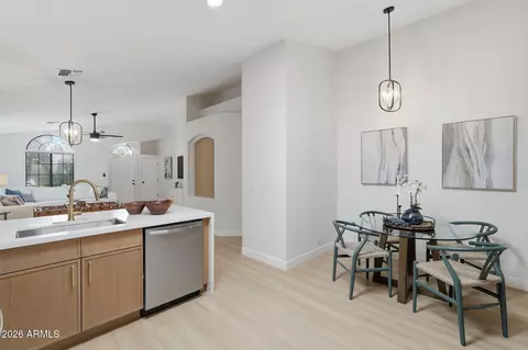 Dining - 926 E Hearne Way, Gilbert, AZ 85234 photo 3 of 3