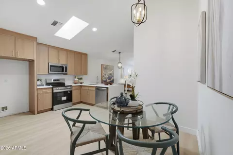 Dining - 926 E Hearne Way, Gilbert, AZ 85234 photo 1 of 3